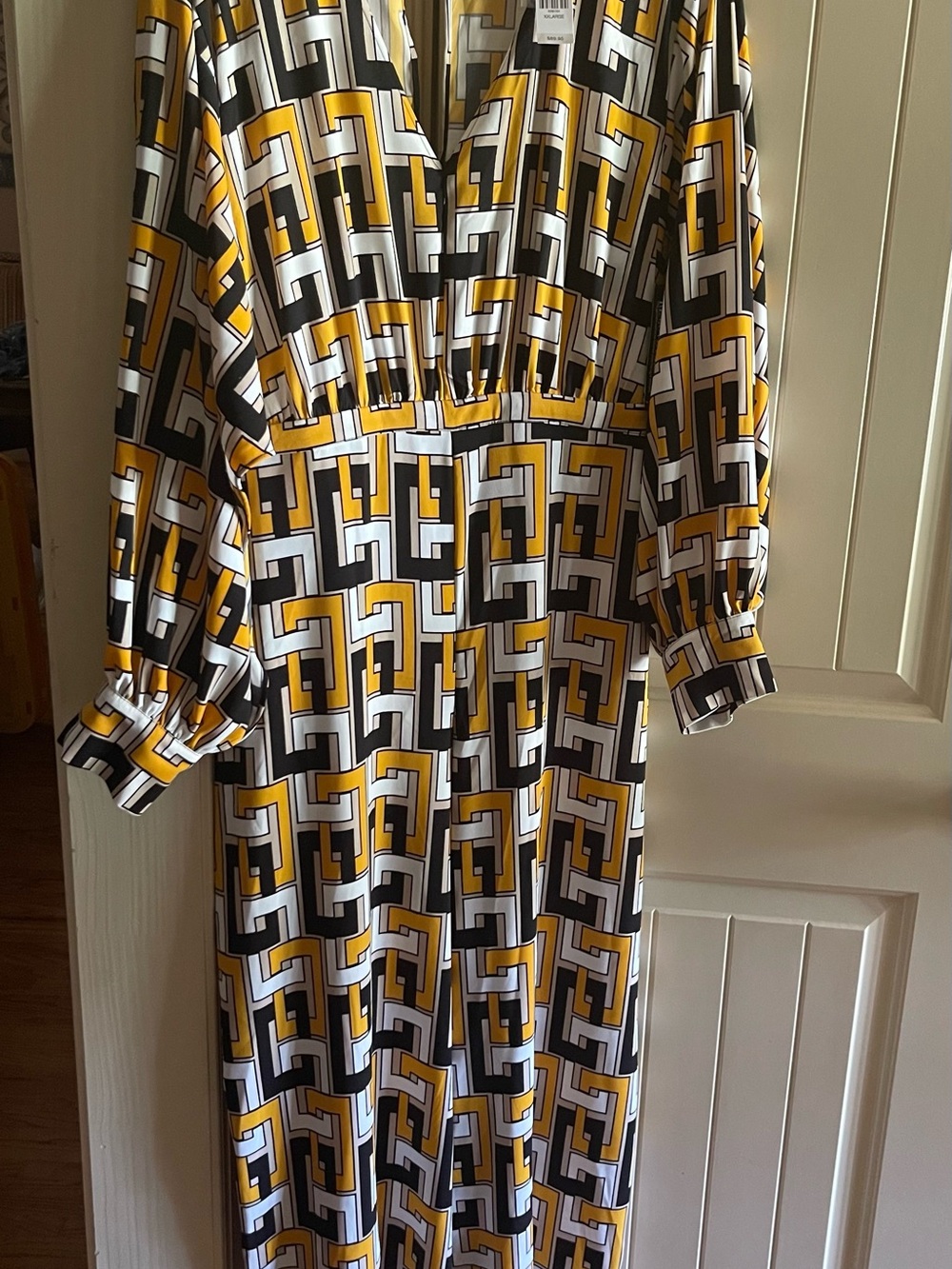 Women’s Geometric Print Yellow and Black Midi Dress